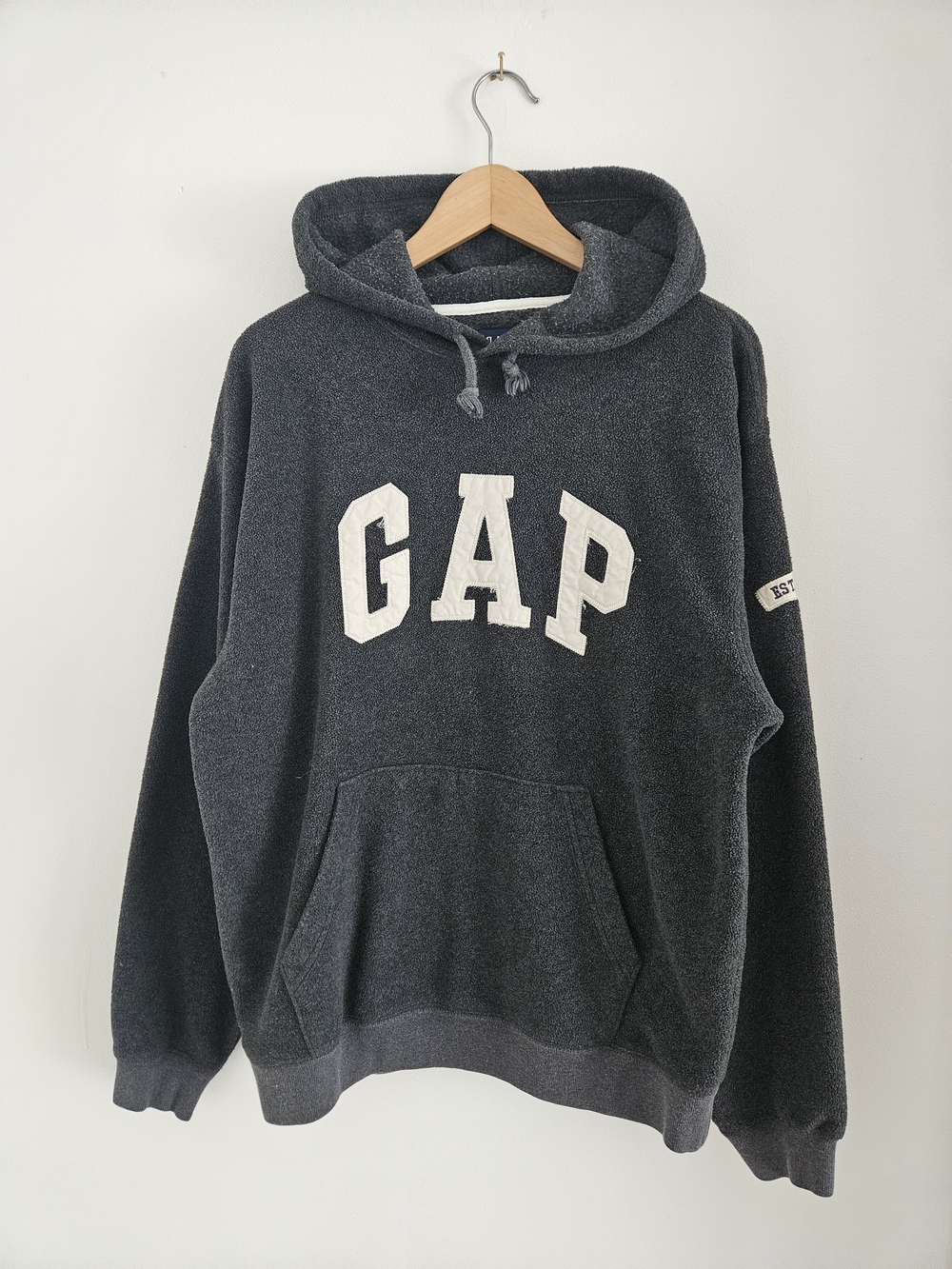 Vintage GAP Hoodie Pullover  Sweater Mens Medium Charcoal Gray Spellout 90s